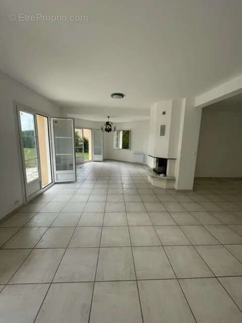 Saint Nom La Breteche Maison De Standing - photo 4