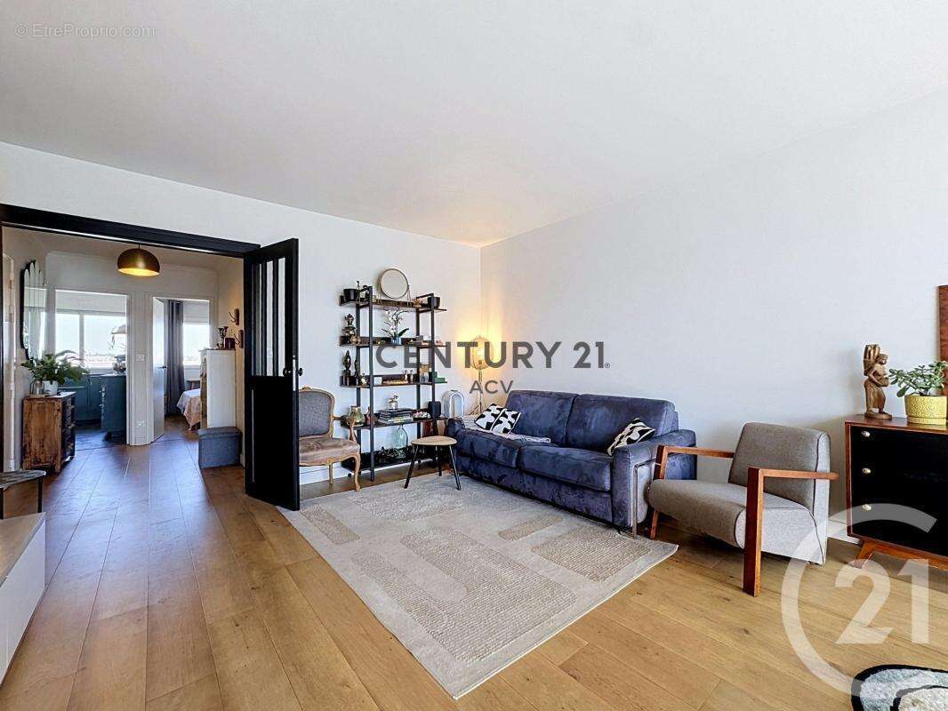 Appartement à MAISONS-ALFORT