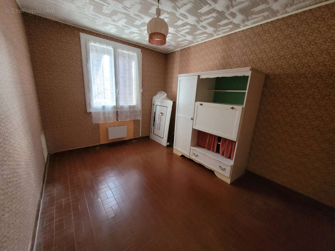 Maison à FLEURY