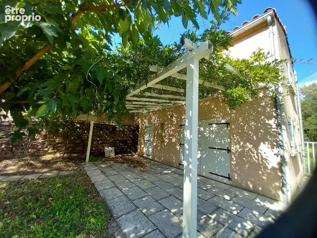 Ensemble Immobilier excellent état sur Lamalou - photo 5