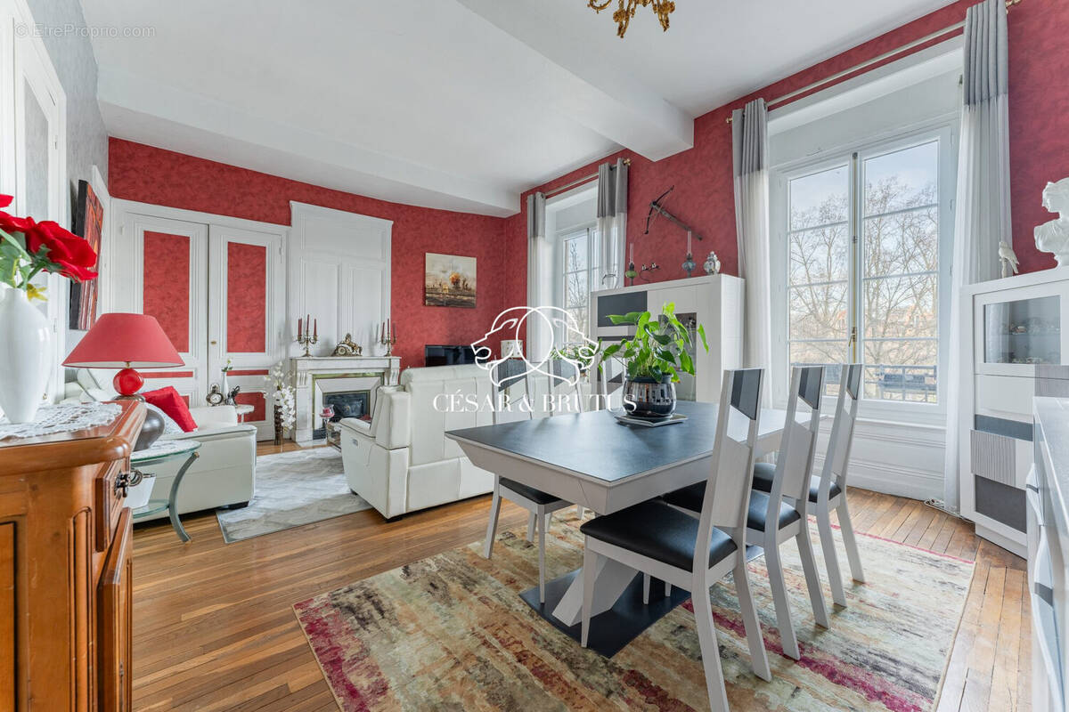 Appartement à LYON-1E