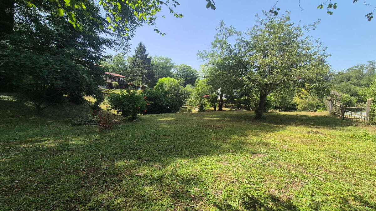 Terrain à ASCAIN