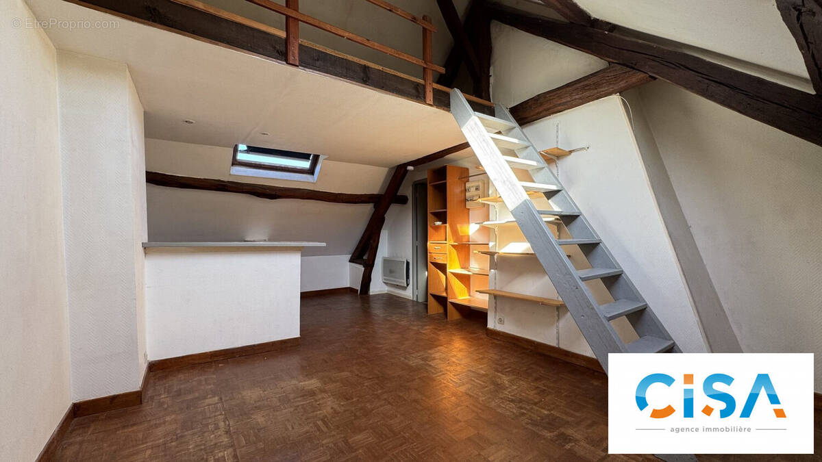 Appartement à PONT-SAINTE-MAXENCE
