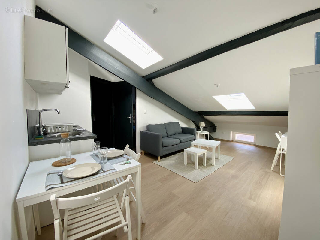 Appartement à SAINT-ETIENNE