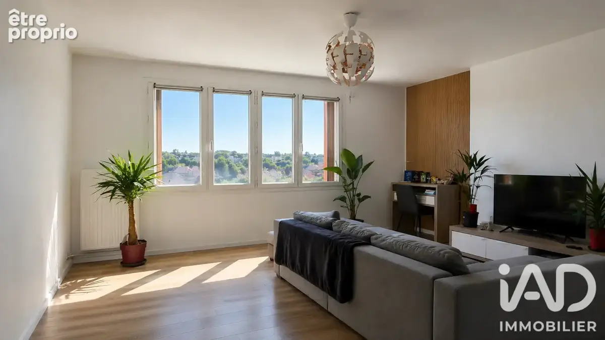 Photo 1 - Appartement à LES CLAYES-SOUS-BOIS
