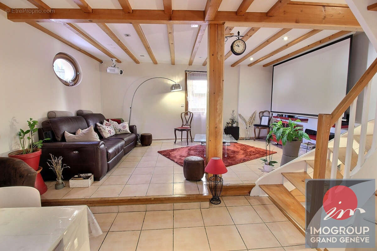 Appartement à DIVONNE-LES-BAINS