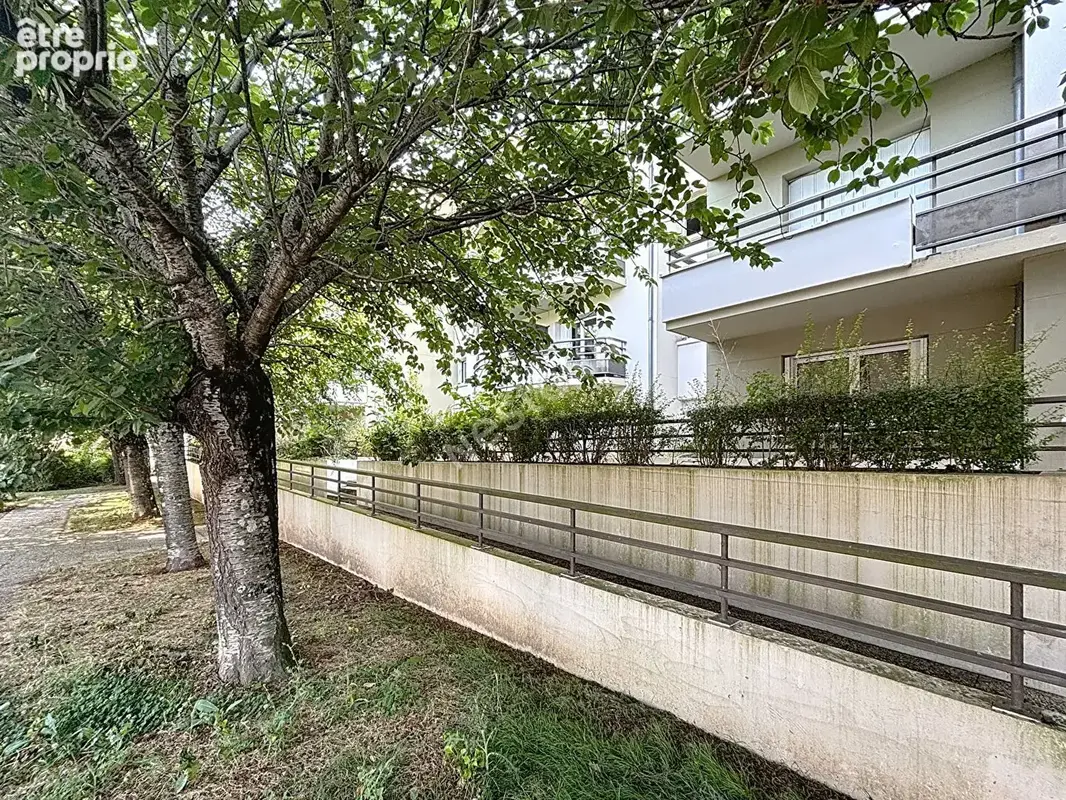 Tours - velpeau - balcon - ascenseur - parking - photo 7