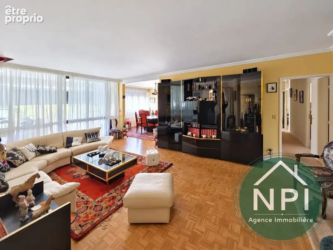 Appartement 6 pièces 120 m² à vendre à Vaux-Le-Penil (77000) - photo 1