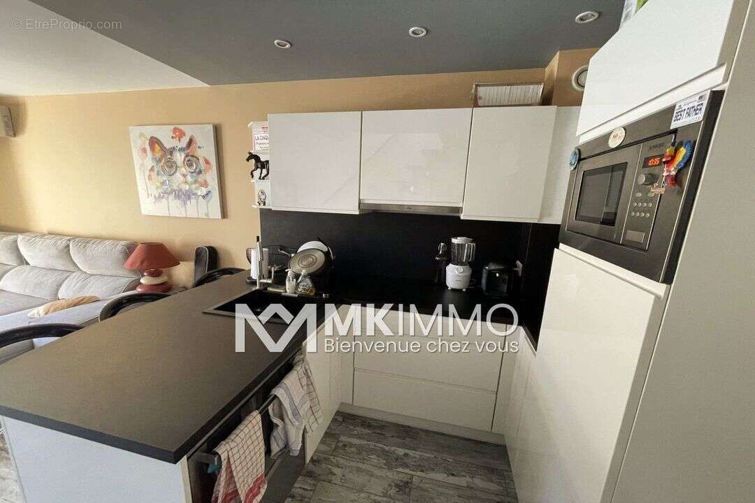 Appartement à VILLENEUVE-LOUBET