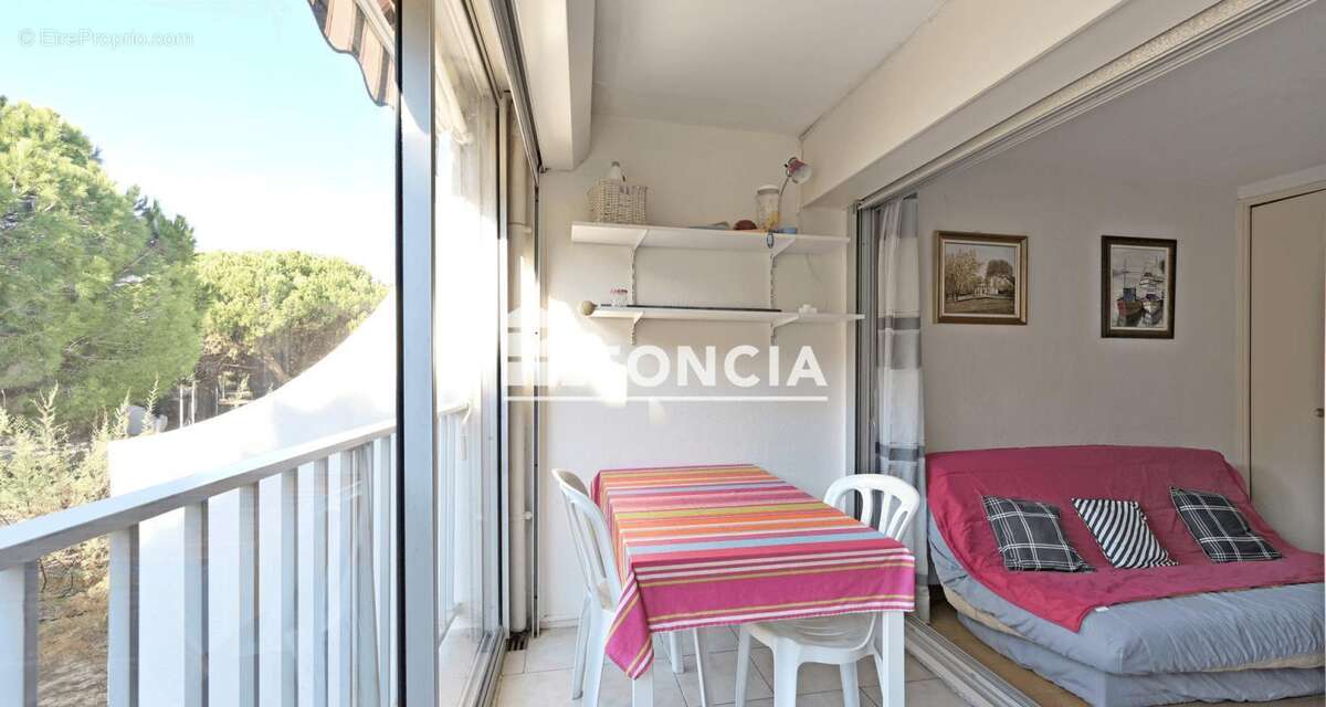 PORT CAMARGUE Plage Sud studio double cabine 27 m²   avec loggia de 7 m2 env parking privé - photo 6