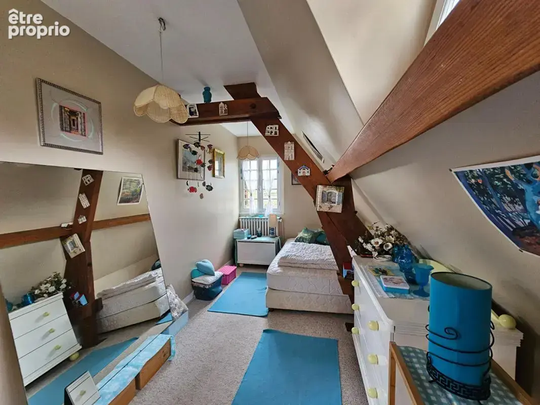 Maison 8 pièces 215 m² au sol 192 m² habitables - photo 11