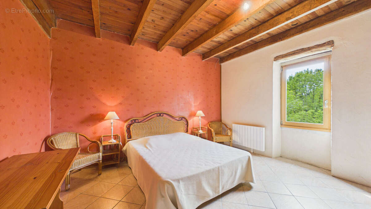 Maison Larroque-toirac 5 pièce(s) 185 m2 - photo 5