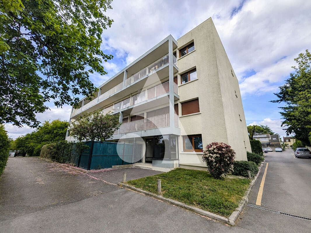 Appartement plein sud - vue seine - photo 15
