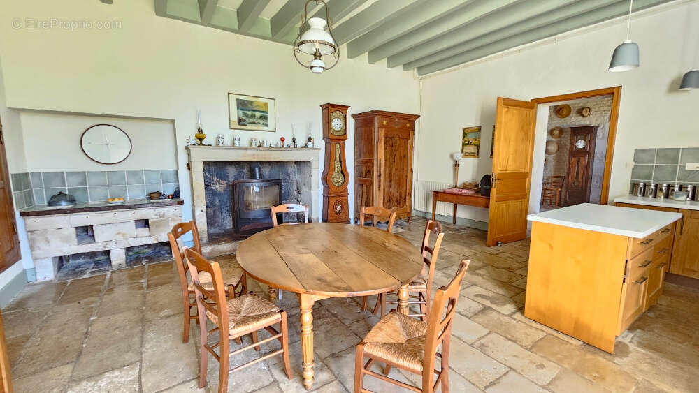 Maison à ECHIRE