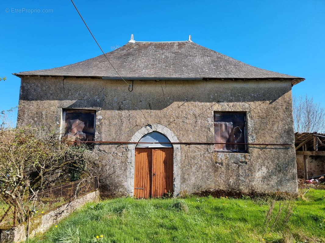 Maison à LES FORGES