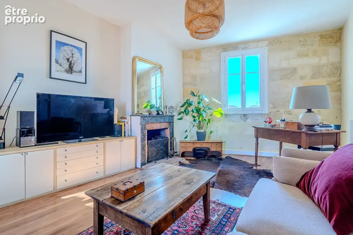 Bordeaux Chartrons - Appartement T4 de 85.14 m² au dernier étage dans un immeuble pierre - photo 4