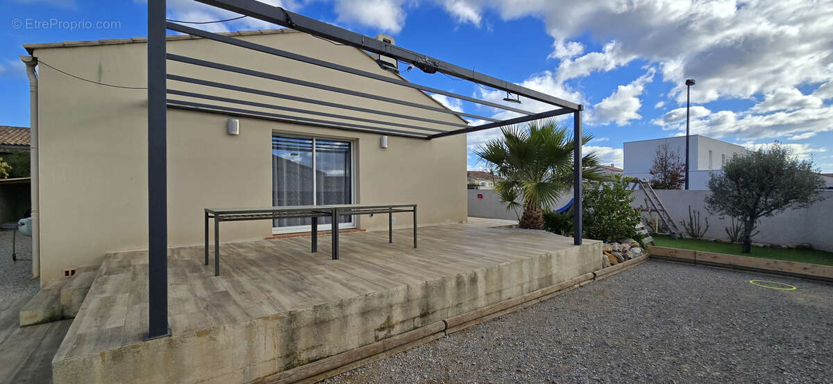 Maison à JONQUIERES