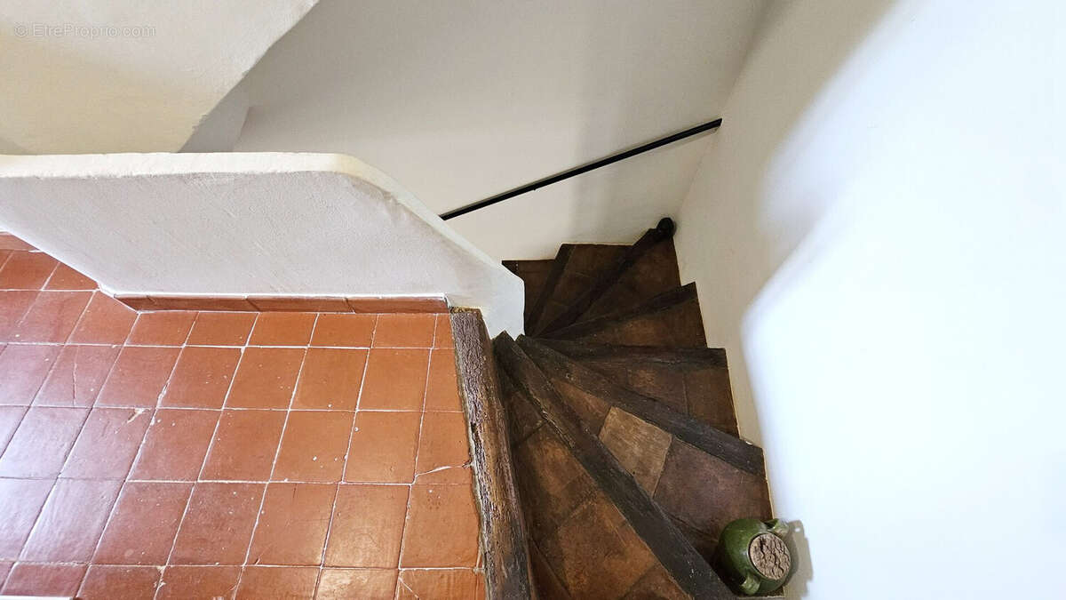 Maison 130 m² à Thezan-Les-Beziers  - photo 9