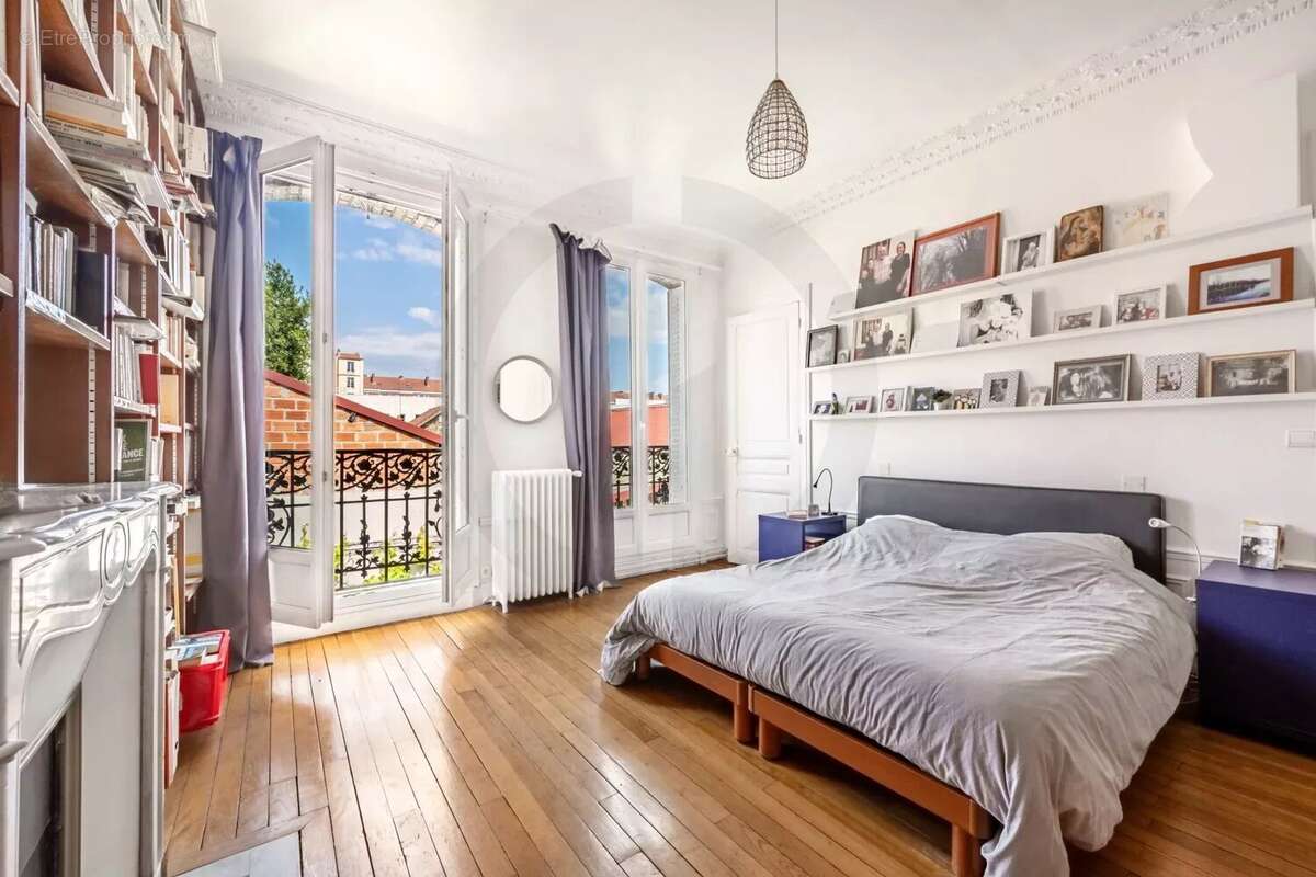 Maison à IVRY-SUR-SEINE