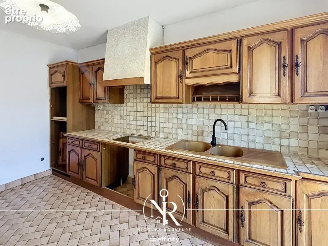 Maison 5 pièces 136 m² à vendre à L'isle-D'abeau (38080) - photo 9