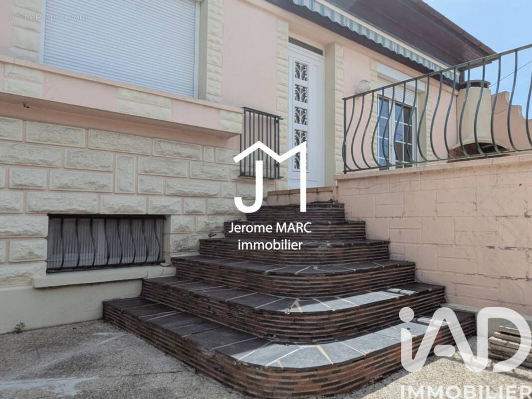 Photo 1 - Maison à SARCELLES
