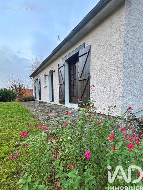 Photo 1 - Maison à VERDERONNE