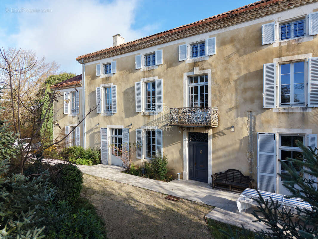 Magnifique propriété 12 pièces, 7 chambres et un appartement de 100m2 - secteur Eauze - photo 2