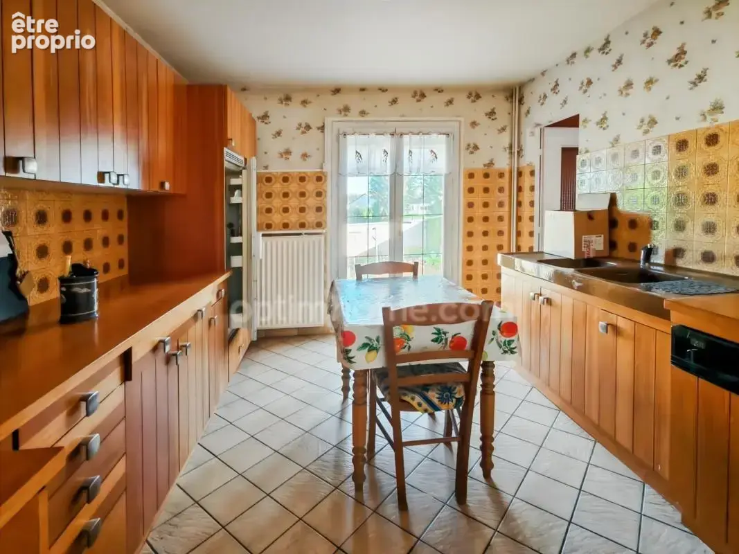 MOUY – Charmante maison familiale de 89,49 m² avec 3 chambres, jardin, garage et sous-sol - photo 2