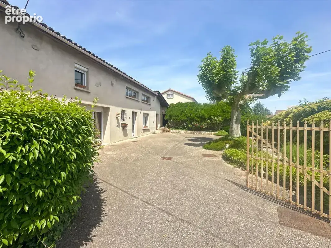 SAINT MARCEL LES VALENCE - Maison de 211 m² sur 2734m² constructible - photo 15