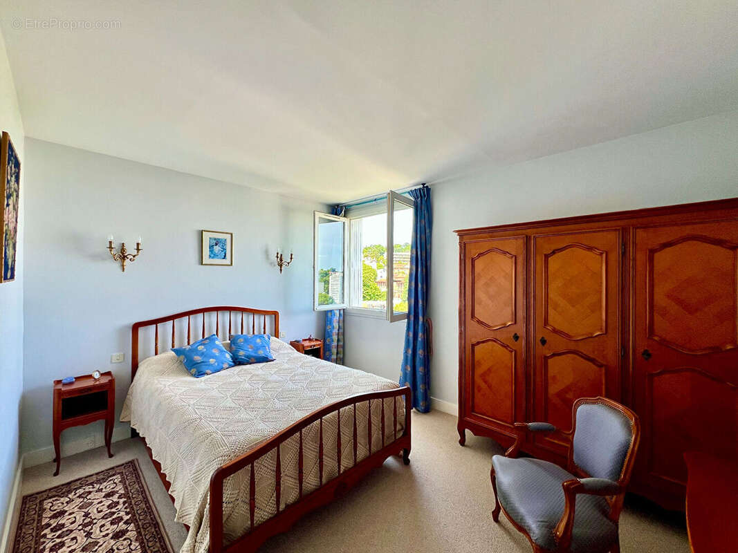 Appartement à SEVRES