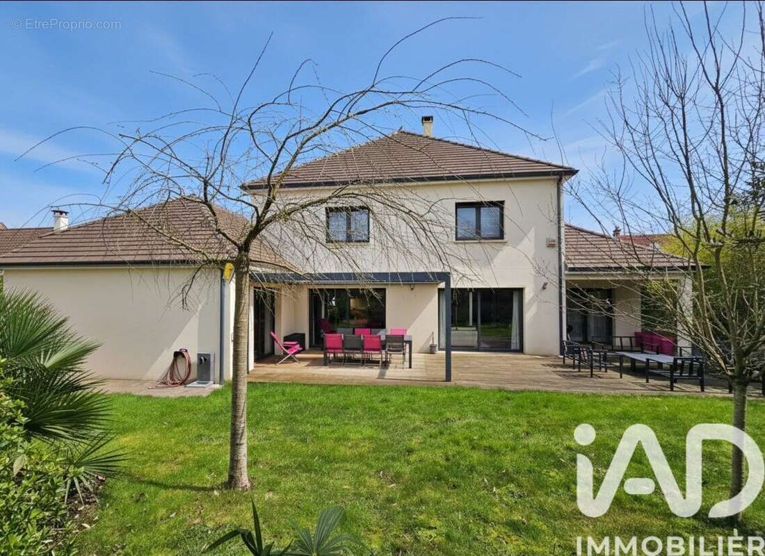 Photo 8 - Maison à MAGNY-LE-HONGRE