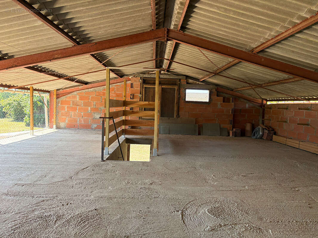 Maison T4 avec hangar à Moissac 4 pièces - photo 13