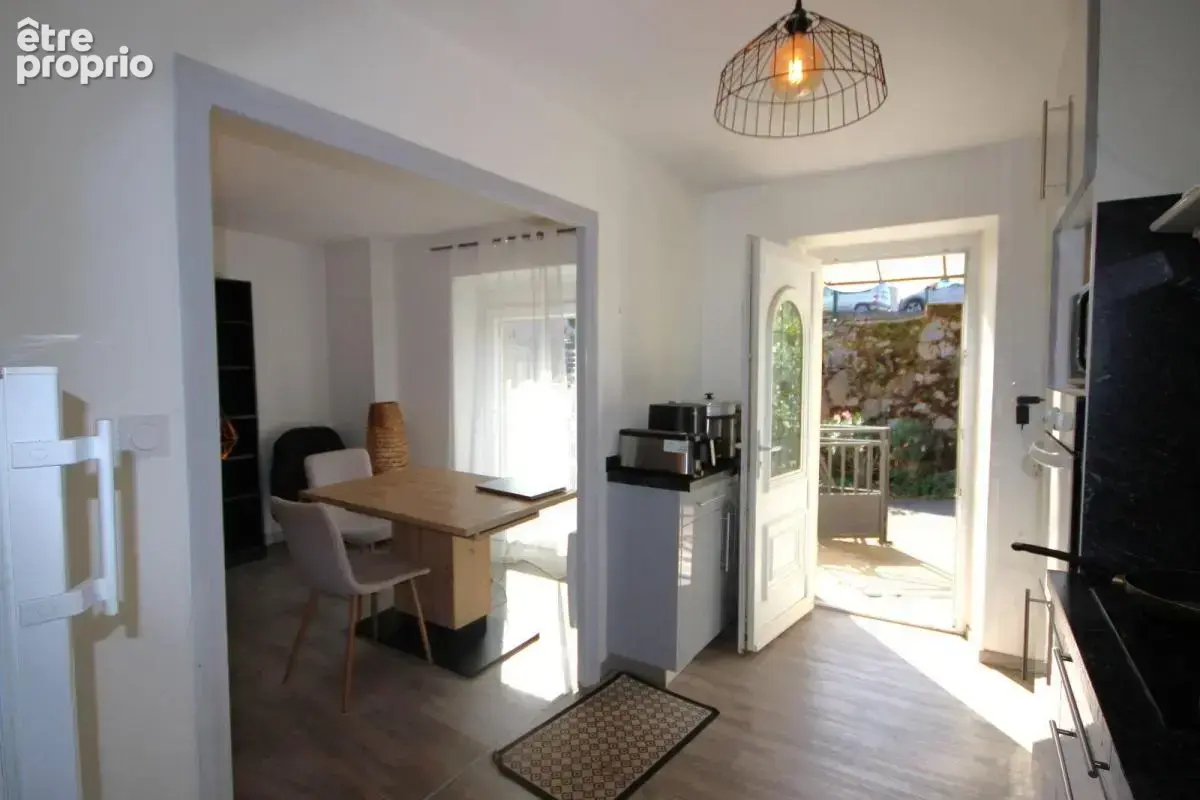 Maison 4 pièces 65 m² à vendre à Lunac (12270) - photo 5