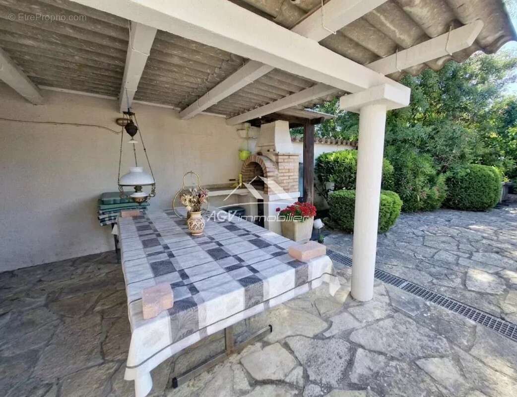 Maison à SALINDRES