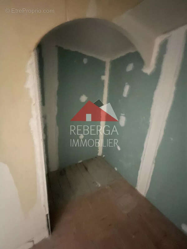 Appartement à LABASTIDE-ROUAIROUX