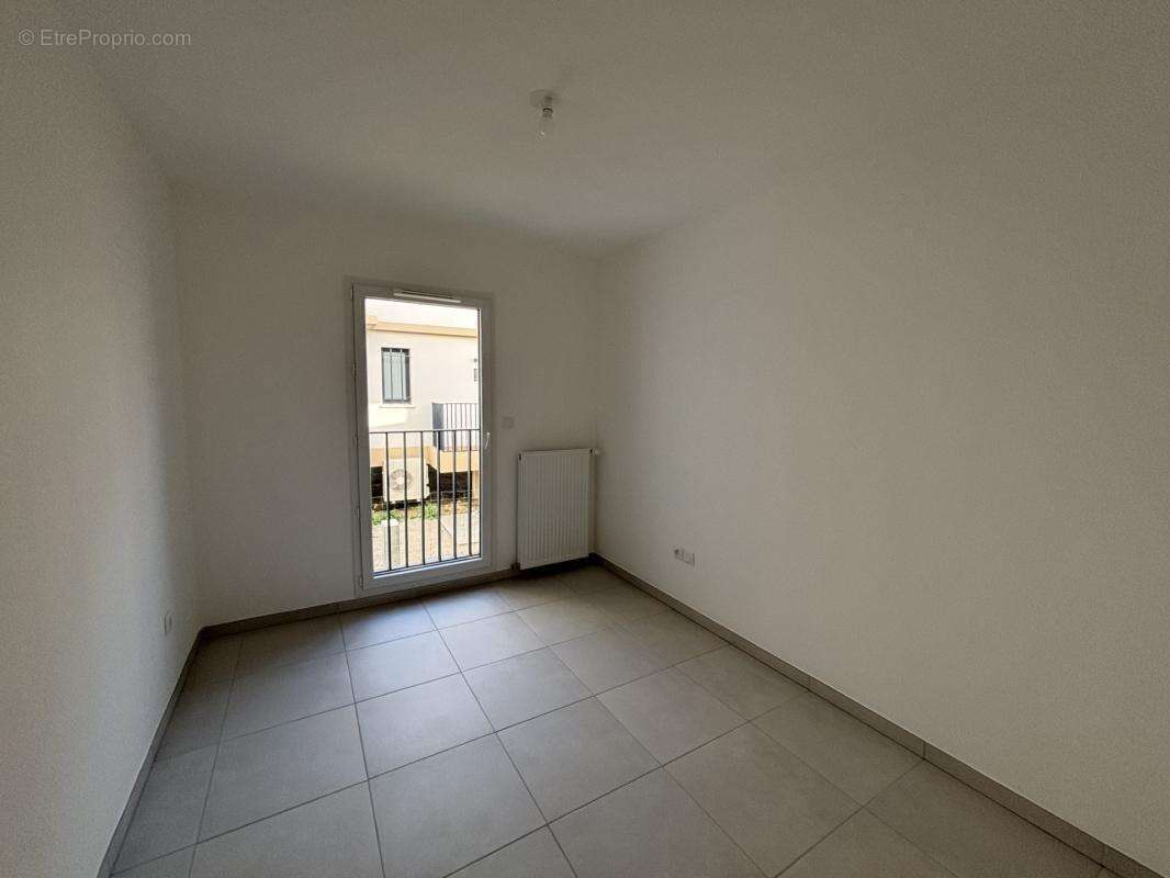 Appartement à SAINT-ETIENNE-DU-GRES