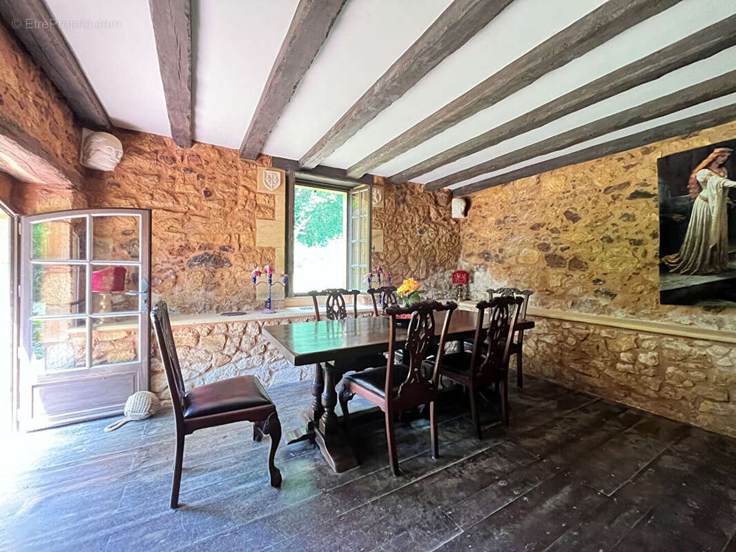 Maison à MONFLANQUIN