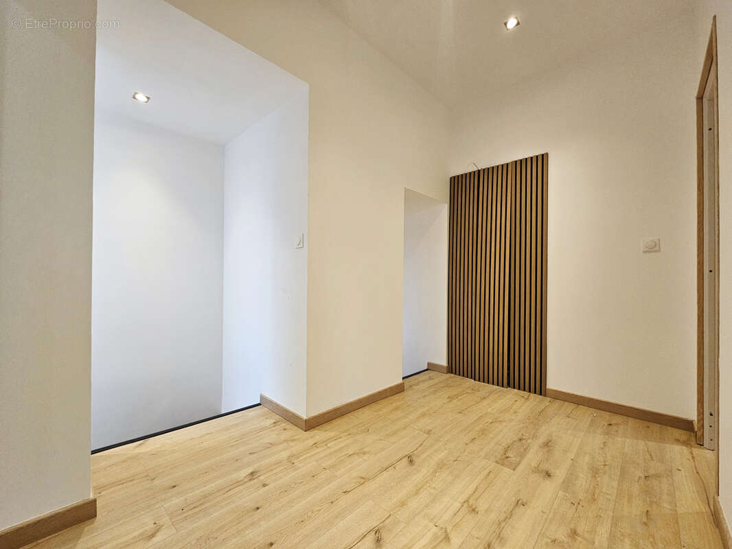 Maison à PONT-A-VENDIN