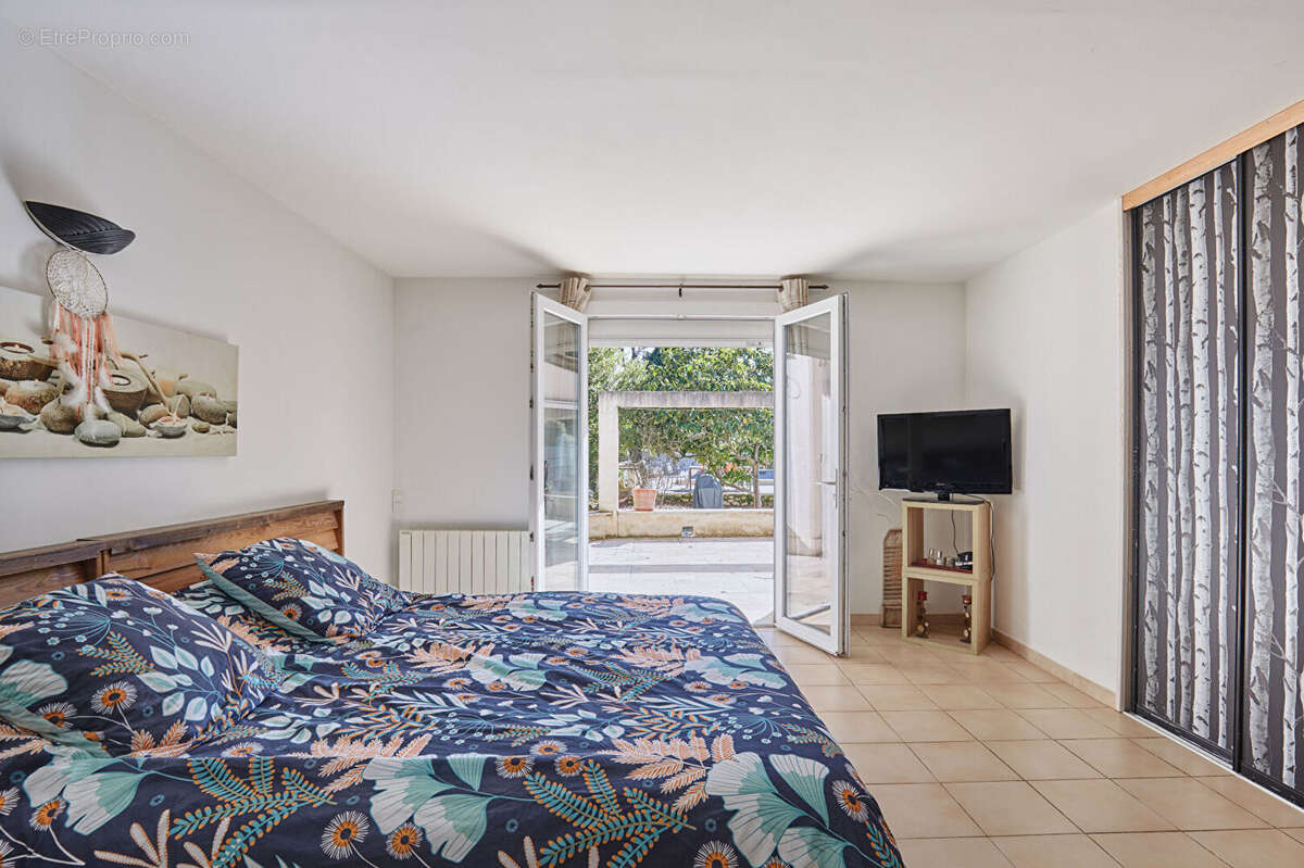 Maison à SAINT-CANNAT