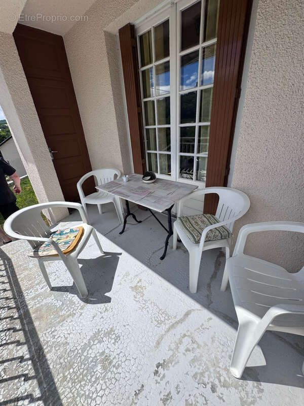 Maison indépendante avec terrain, garage et 6 chambres - vue dégagée - photo 6