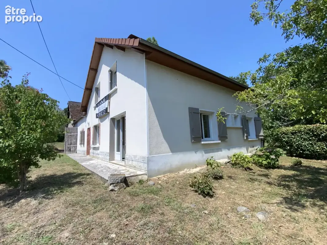 Maison à MONEIN