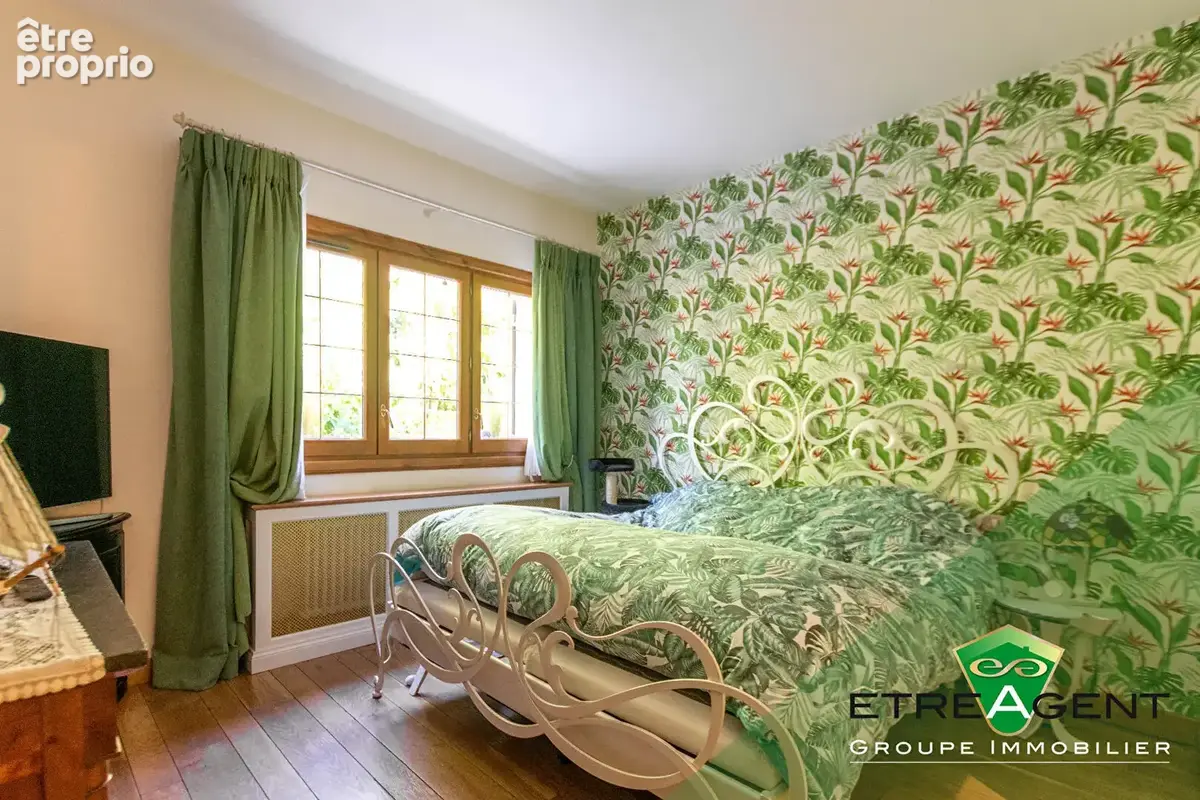 Maison SAINT-PHILBERT-SUR-RISLE - 350 m² - 4 chambres - photo 8