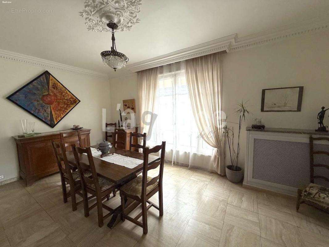 Maison à CLAYE-SOUILLY