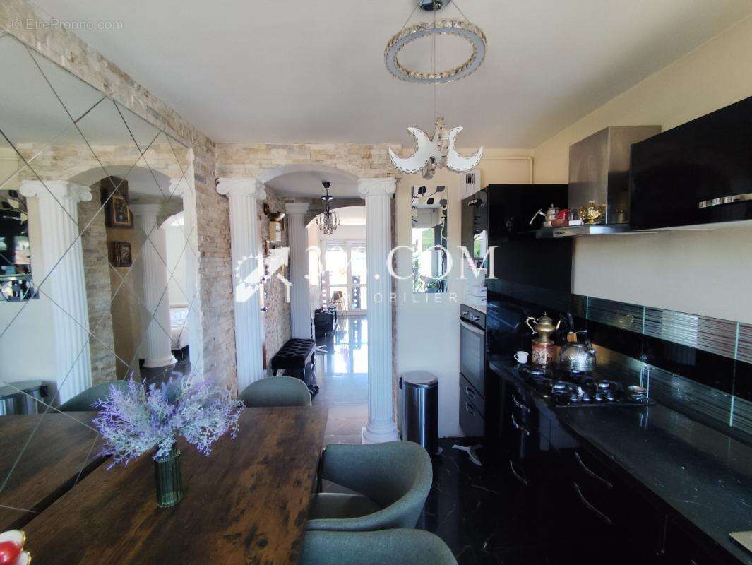 Appartement à ESSEY-LES-NANCY