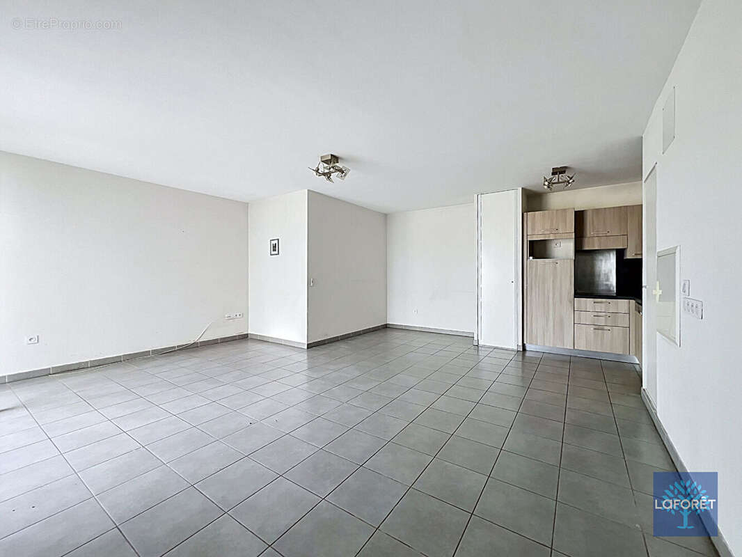 Appartement 3 pièces - Résidence Les Senioriales - photo 6