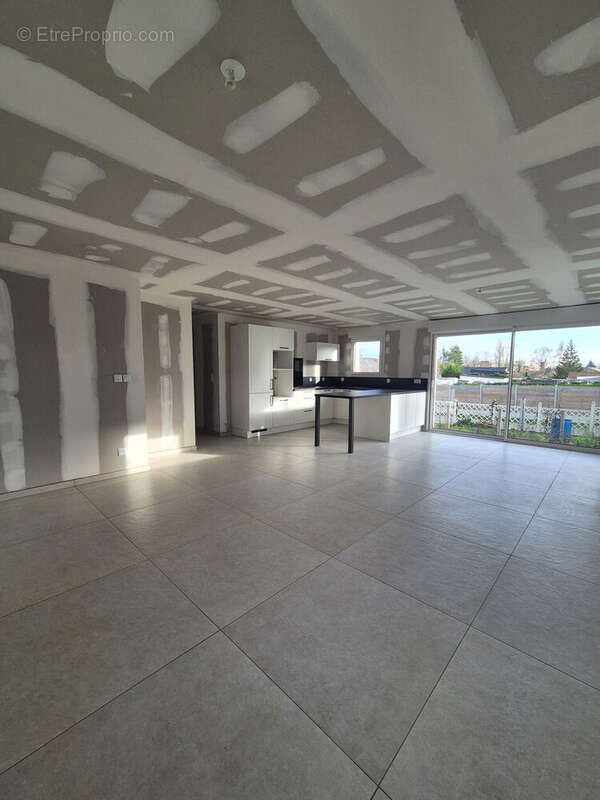 Photo 2 - Maison à ANNEZIN