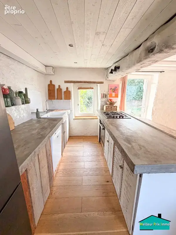 Maison en pierre, du charme et des beaux espaces extérieurs. - photo 5