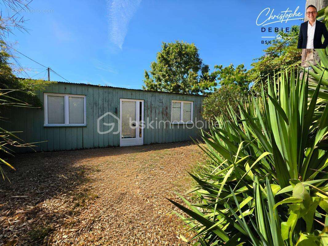 Les brouzils – maison 108 m² – 3 chambres + bureau – terrain 1 213 m² – dépendance - photo 13