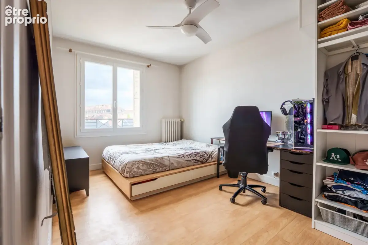 Investissement ensemble immobilier tours centre 5 logements 2 locaux commerciaux en exclusivite - photo 22
