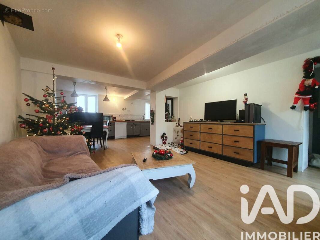 Photo 1 - Maison à BOISSY-LE-CHATEL